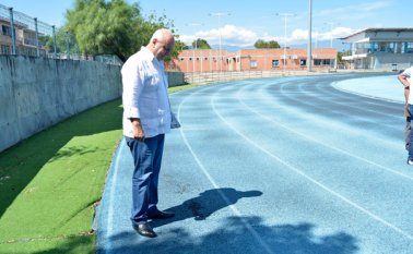 El funcionario del Comité Olímpico Colombiano también visitó escenarios y se llevó una desagradable imagen del estadio de atletismo de Atalaya, uno de los campos deportivos del departamento que está en mal estado. Edinsson Figueroa