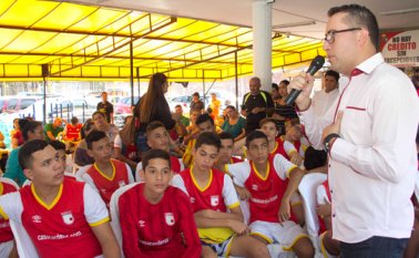 Diego Urquijo, director de las divisiones menores de Santa Fe, aseguró que varios cucuteños viajarán a probarse en la filial del equipo bogotano. Alfredo Estévez