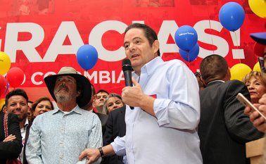 Vargas Lleras indicó que si logra la presidencia, su finalidad será generar más recursos para financiar los programas de salud, vivienda, agua potable, infraestructura y seguridad. Colprensa