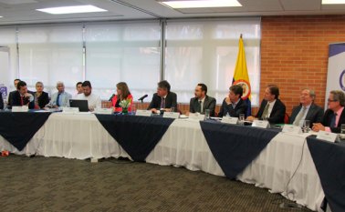 La jornada de este jueves contó con la participación del ministro de Hacienda, Mauricio Cárdenas, quien analizó con la partes las variables económicas entre las que se encuentra la inflación de este año. Colprensa