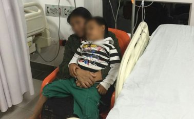 Los hechos sucedieron el domingo, cuando el padre dio de beber alcohol a su hijo con el que compartía unos días, puesto que está separado de la mamá del niño. Twitter