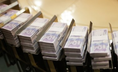 Mauricio Cárdenas, ministro de Hacienda, espera que para el próximo año la economía crezca alrededor de 2,7 %. Colprensa