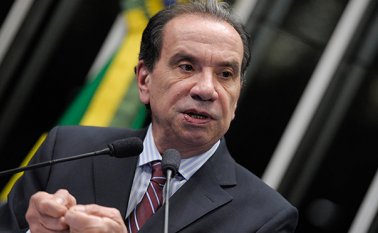 Gerardo Antonio Delgado Maldonado, responsable por la embajada de Venezuela en Brasilia. unionradio.net