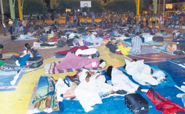 Expertos coinciden en que la presencia de venezolanos se volvió caótica por la falta de experiencia del país en migraciones masivas. Archivo La Opinión