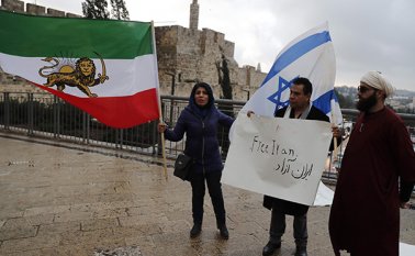 Al menos mil personas han sido detenidas en diferentes ciudades de Irán desde que el jueves pasado comenzaron las protestas. AFP