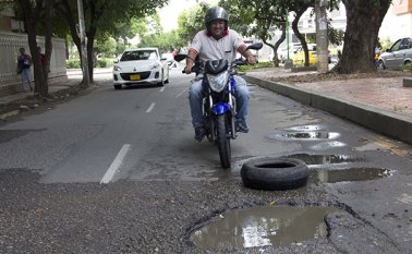 En febrero comenzarán las obras de mejoramiento vial en el centro; se extenderán por seis meses. También mejorarán las calles de La Riviera, Barrio Blanco y Caobos. La Opinión