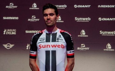 "Sé que si yo diera positivo mi equipo me suspendería inmediatamente. Ese no es el caso en el Sky", expresó el holandés. AFP