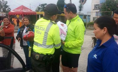 Tras ser estabilizadas, la recién nacida y su progenitora fueron trasladadas a la clínica San Luis de Bucaramanga. Colprensa