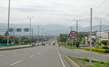 Actualmente, en el área metropolitana hay en curso más de 300 demandas por esta presuntas irregularidades en los procesos de aplicación de fotomultas. Archivo La Opinión