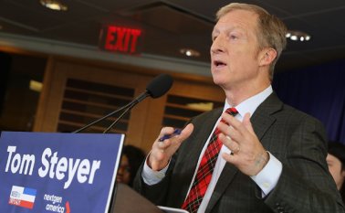 Se trata de Tom Steyer que anunció la financiación de campañas para derrotar al actual jefe de Estado. AFP