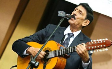El dueto conformado por Rodrigo Silva y Álvaro Villalba desde 1967 es el más conocido de la música típica colombiana por canciones como 'Los guaduales', 'Oropel', 'Espumas', 'Llamarada' y 'Al sur'. Twitter