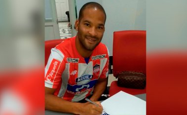 El zaguero Alberto 'El Mudo' Rodríguez, de 33 años, llega proveniente del Universitario de Deportes de Perú Tomada de Twitter