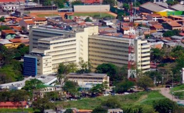 Según el presidente de Venezuela, las colombianas pasan al vecino país para "solo a ser atendidas y paren en el sistema de salud pública"  Archivo