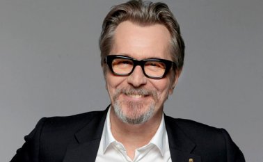 Gary Leonard Oldman, a sus 59 años, interpreta a Winston Churchill Internet