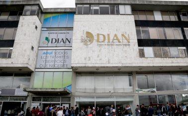 Las entidades que no fueron incluidas en la base de datos de la Dian en 2017 deberán también actualizar el RUT antes del 30 de abril. Colprensa
