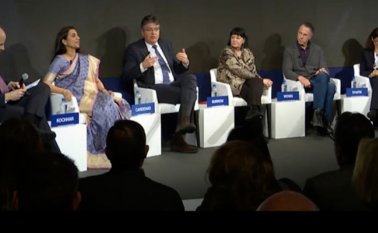 El Ministro de Hacienda Mauricio Cárdenas, estuvo presente en el Foro de Davos, Suiza. Cortesía