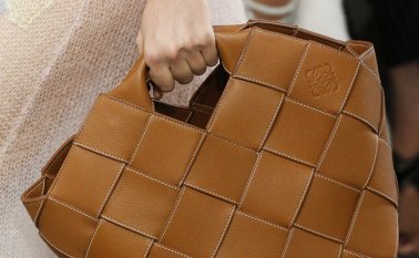 El armario se debe empezar a revisar para desempolvar los que tenemos guardados. Internet