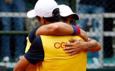 Colombia aseguró el triunfo en la serie, pues en la jornada del viernes el equipo nacional se había quedado con los dos puntos. Fedecoltenis