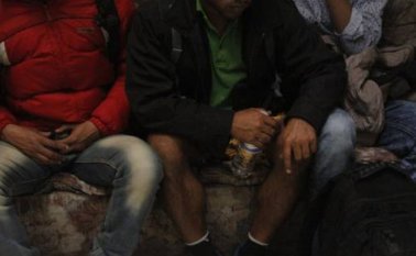 Los ciudadanos extranjeros fueron entregados a Migración Colombia. Policía Cali