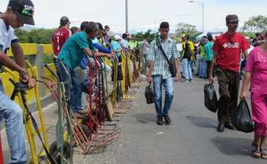 Muchos ven a Colombia como la entrada a la vida digna que no encontraron en Venezuela o como escala para seguir su azaroso viaje a otros países suramericanos. Carvajal