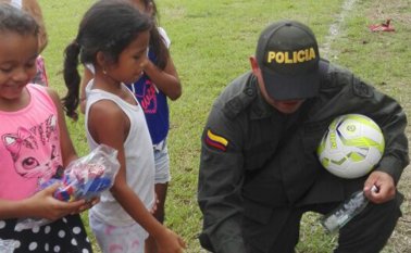 Las jornadas tienen como propósito de mejorar la convivencia entre los ciudadanos de los corregimientos de la capital nortesantandereana. Cortesía Policía