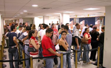 En la medida en que la inflación sea más baja, el Banco de la República podrá ir bajando las tasas de interés. Archivo de La Opinión