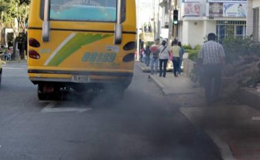 El 51 % de los colombianos percibe la contaminación como el mayor problema ambiental del país. Colprensa