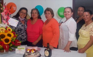 Así festejaron su cumpleaños. La Opinión