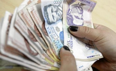 El Ministerio de Hacienda informó que ya tiene listo el texto que presentará a consideración del Congreso para modificar el peso colombiano y eliminar así los tres ceros. Colprensa