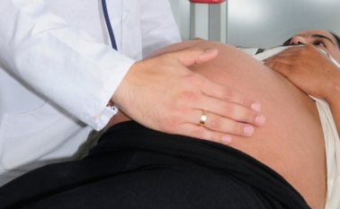 Científicos vieron que la microbiota intestinal de un bebé está condicionada por el tipo de parto. Colprensa