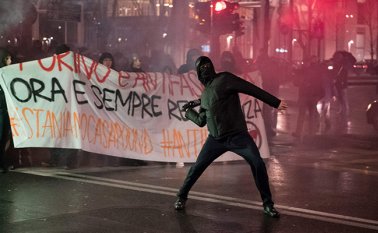 El punto álgido fue el pasado 3 de febrero, cuando un neofascista tiroteó e hirió a seis inmigrantes en la ciudad de Macerata (centro). AFP