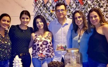 Gisela Fuentes, Alejandra Bacca, Marcela Castañeda, Navi Lamk, Martayita Gutiérrez y Carolina Serrano. Laura Correal