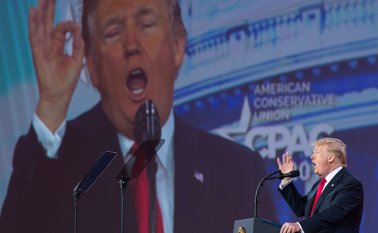 Donald Trump, dijo que si hace falta "luchará" contra un poderoso grupo de presión que se opone al control de armas, la Asociación Nacional del Rifle (NRA),  AFP