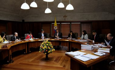 La Corte declaró que el cumplimiento de los deberes de contribución a la satisfacción de los derechos de las víctimas se exigirá a los beneficiarios de las amnistías. Colprensa