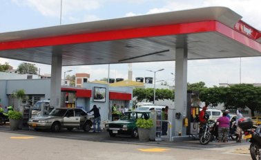 El uso de etanol disminuye la emisión de gases que causan el calentamiento global y aporta a la salud. Archivo