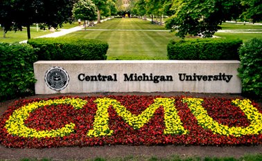 La universidad aconsejó a sus alumnos no salir de sus casas y no acercarse al campus universitario. Internet