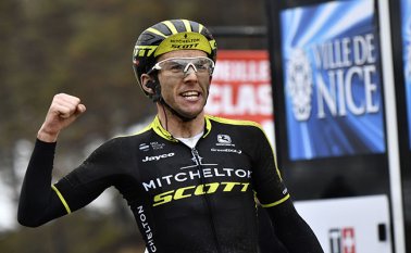 Simon Yates venció este sábado en la etapa reina y se adjudicó así el maillot amarillo de líder. Archivo particular