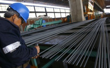 Las exportaciones colombianas de acero apenas sumaron 59.000 toneladas el año anterior, mientras que las importaciones fueron de 2 millones de toneladas. Internet