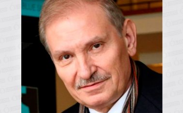 Fue hallado muerto en su domicilio de Londres. The Guardian