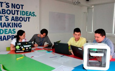 Jumasefo se enfoca en la creación de videojuegos y juguetes didácticos para niños. Cortesía