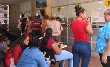 El principal temor es que el descuento del 10 por ciento del predial vence el 28 de marzo, y hasta el momento la Alcaldía no ha presentado proyectos de acuerdo para aliviar el bolsillo de los cucuteños. Archivo