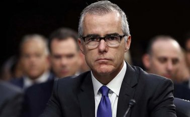 Andrew McCab había renunciado a sus funciones en enero pero seguía siendo empleado de la policía federal de EEUU. Internet