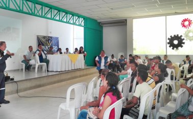 Los voluntarios también serán certificados por Acnur en derechos humanos. Archivo