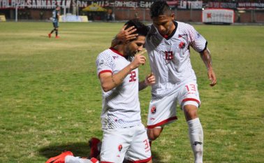 Así celebró el gol Jonathan Agudelo en el General Santander. Edinsson Figueroa