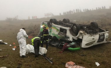 El vehículo está afiliado a la empresa Crotranal. Bomberos Bucaramanga