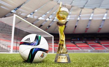 Otros dos partidos también fueron cancelados por el Ministerio del Interior, según la cadena pública RTS. Internet