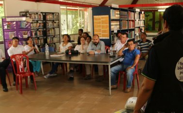 En 2017, la biblioteca Monseñor Juan José Díaz Plata de Tibú, consiguió una de las tres menciones de honor. Cortesía