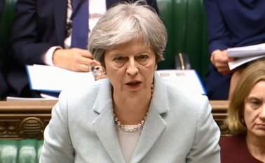 La comisión no cita específicamente las tensiones con Rusia. AFP