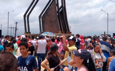 Peregrinación al Cerro Nazareno el Viernes Santo. Johan Castillo
