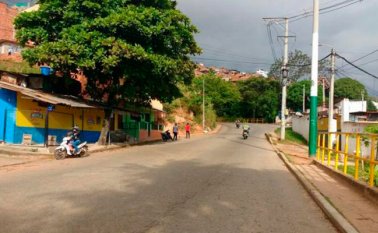 En la calle 6 con carrera 8 del barrio Santa Ana, cerca a la plaza, se registró este hecho.  Colprensa
